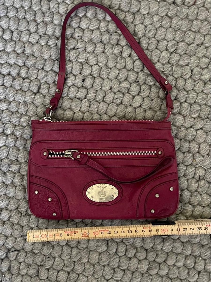 Bally Taschen für Damen: Pinke Bally Tasche  – Gebraucht aus Adlikon b.Regensdf von claureen 1