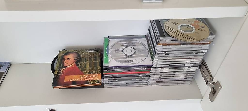 CD: CD  Diverse  STYLRICHTUNGEN – Usato da St. Gallen venduto da kratzki01