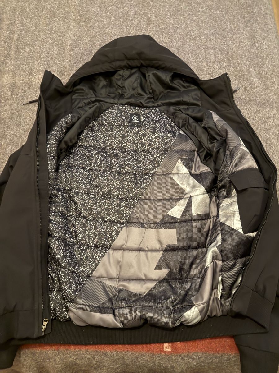 Volcom Jacken: Volcom Winterjacke Grosse M Sehr Gute Zustand – Gebraucht aus Schliern b. Köniz von 505SR2.0 3