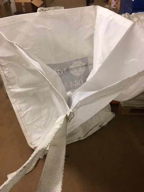 Altro in Decorazioni & Accessori: BigBag Schlaufensack weiss, ISO 9001 – Nuovo e nell'imballaggio originale da Wallisellen venduto da Recytech 1