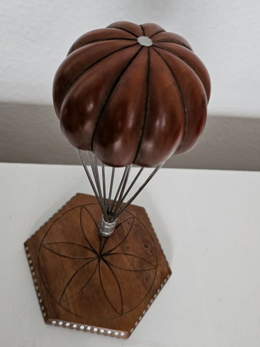 Tutte le decorazioni: Unikat Fallschirm Holz Deko – Usato da Pfäffikon ZH venduto da eric0113 2