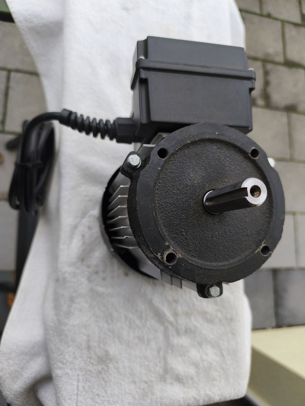 Alle Werkzeuge: Elektromotor 230 Volt  – Gebraucht aus Recherswil von Sruscha58 1