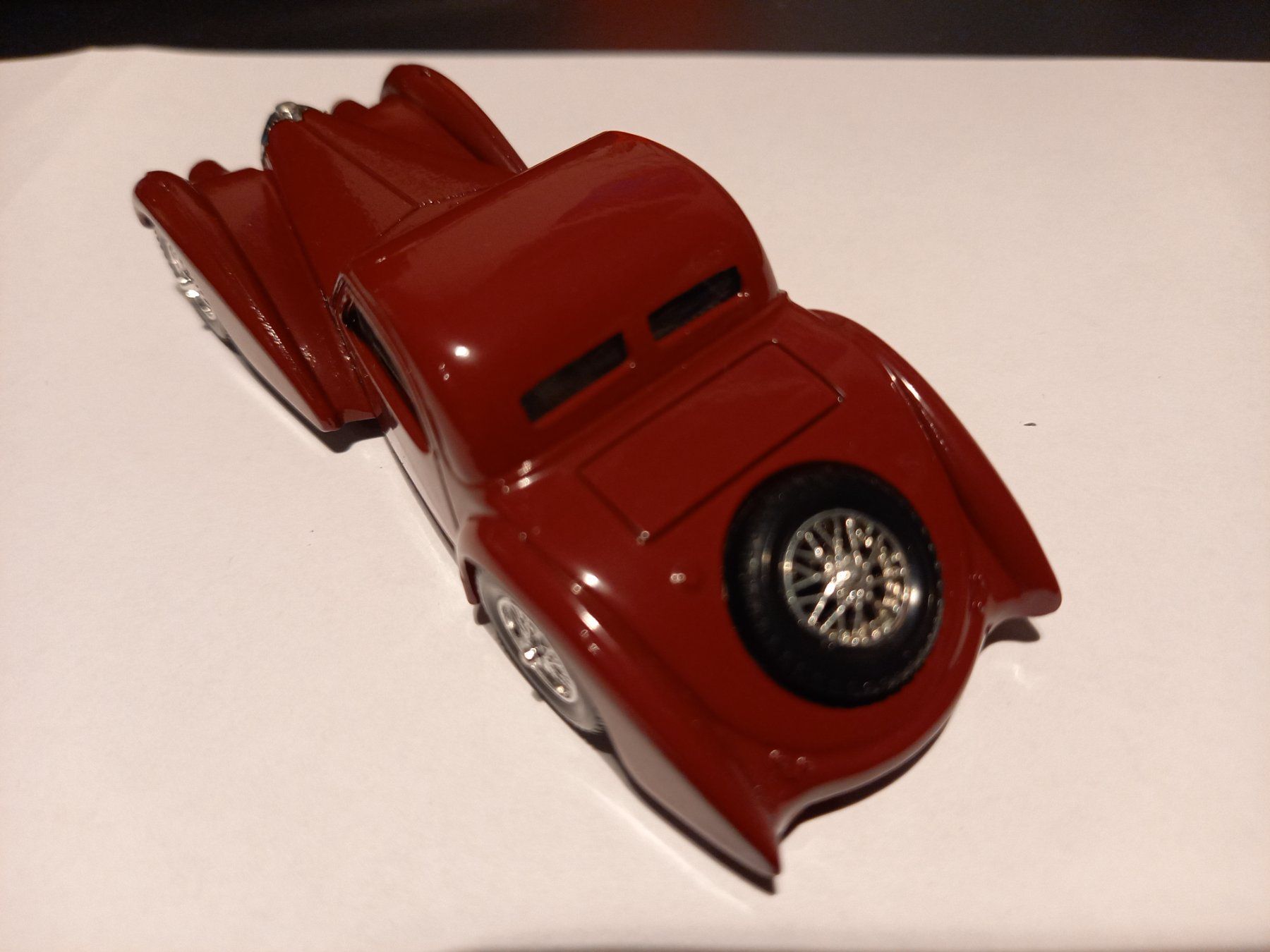 Bugatti Modellini d'auto: Bugatti Atalante 57S 1939 marque solido 1/43 – Nuovo e nell'imballaggio originale da Neuchâtel venduto da Philippeflecherouge 2
