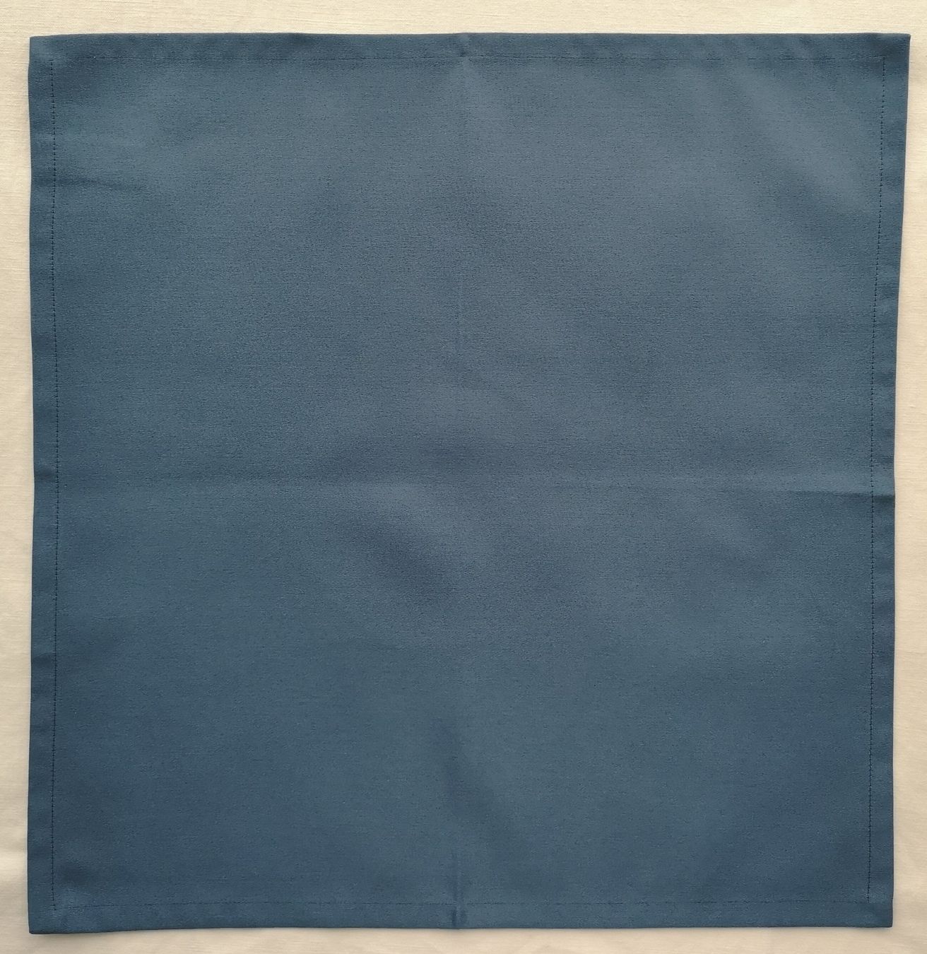 Altra biancheria da tavola: Grosse ovale Tischdecke 170 x 220 cm, mit 4 Sets – Usato da Zürich venduto da Tanteemma369 5