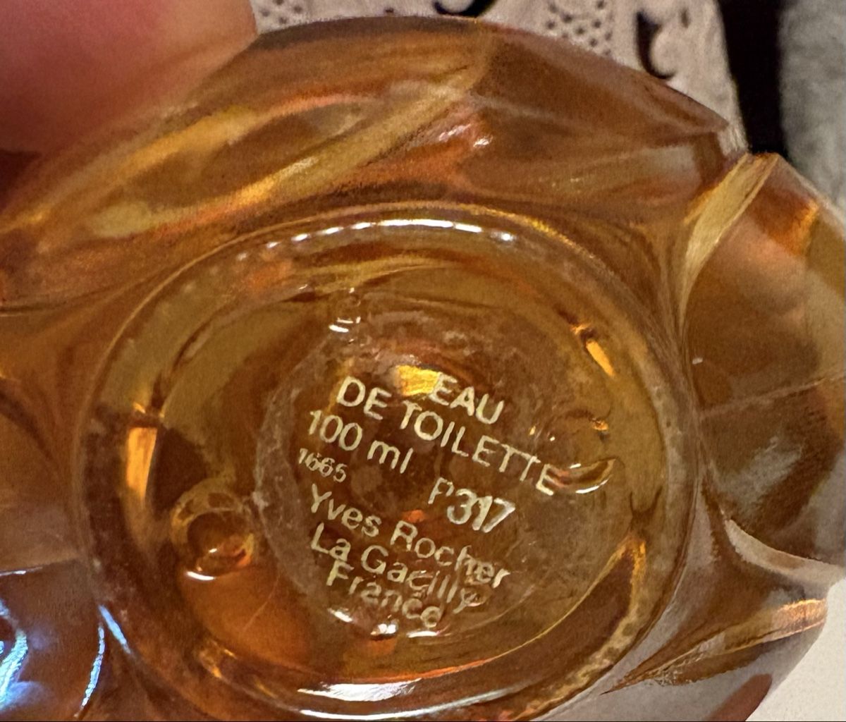 Yves Rocher Parfum & Eau de Toilette: Parfume Yves Rocher Orchidee 100 ml – Gebraucht aus Hasle LU von Olena_olena 1