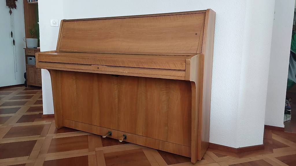 Musikinstrumente: Klavier der Marke Schimmel – Gebraucht aus Ennetmoos von holdemaid 1
