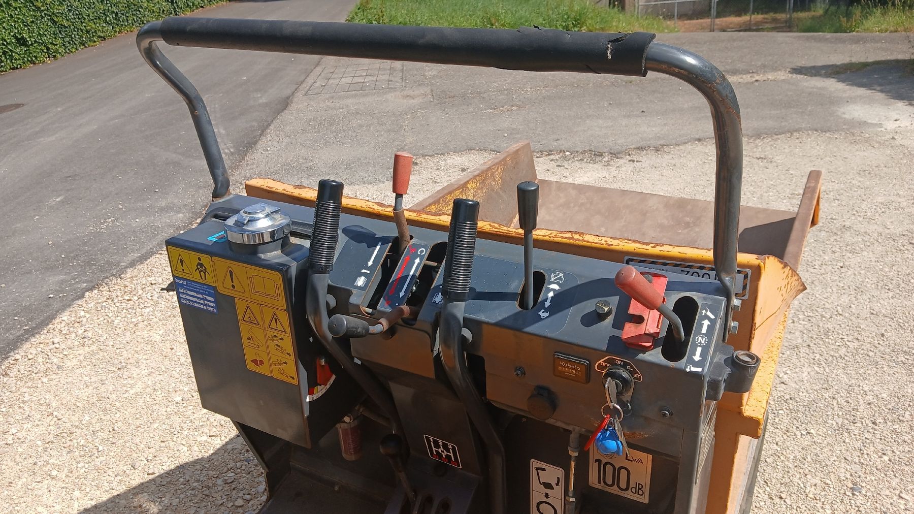 Camions-bennes: Yamaguchi WB 700 Raupendumper – D'occasion à Aarberg par retoc0102 4