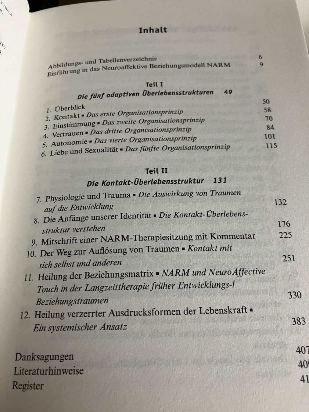 Libri: Entwicklungstrauma heilen - Laurence Heller / Aline Lapierre – Usato da Zürich venduto da amarelapreto 3