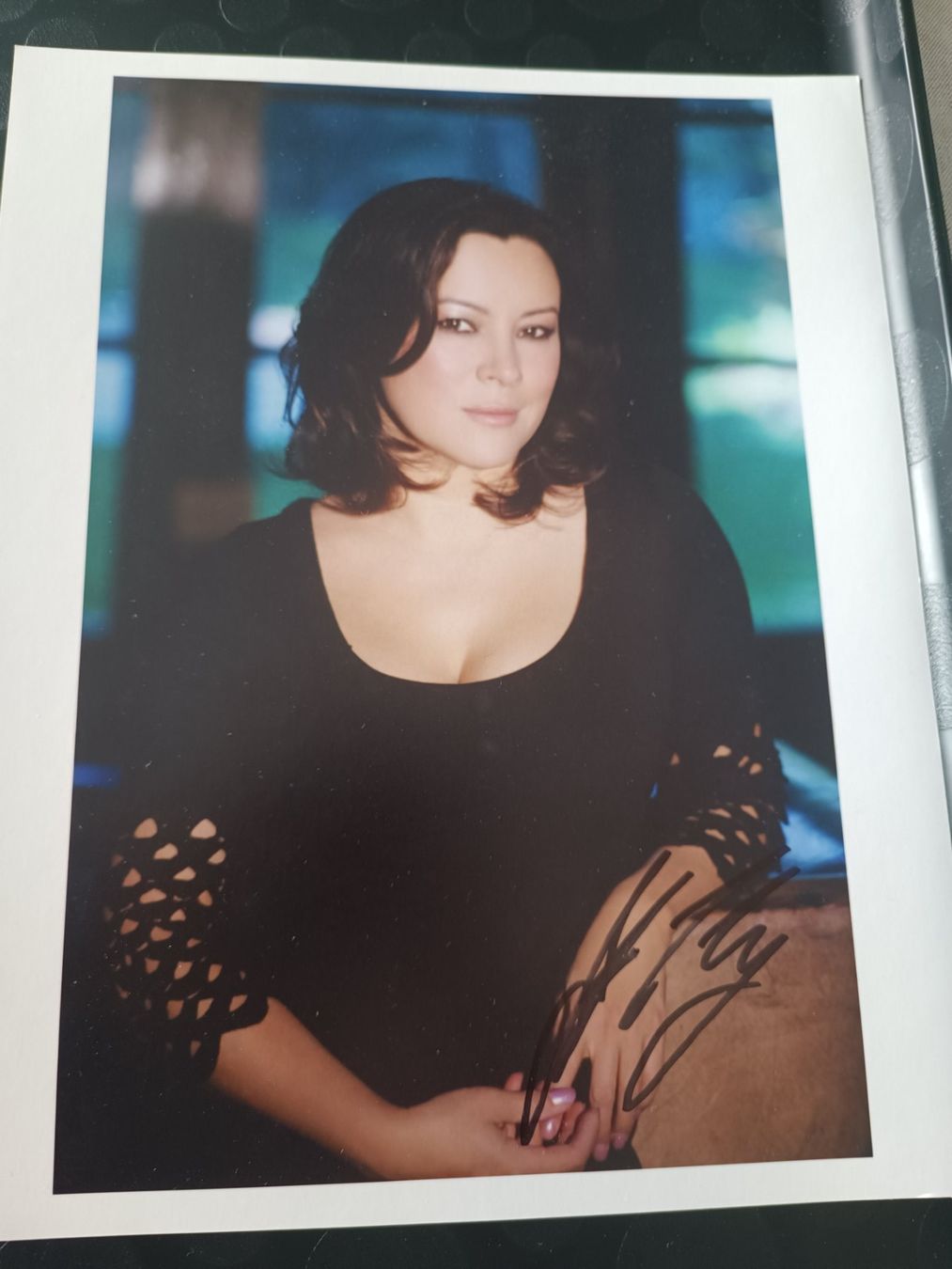 Autografi: Jennifer Tilly - handsigniert - 20x25 – Usato da Menziken venduto da Artographs