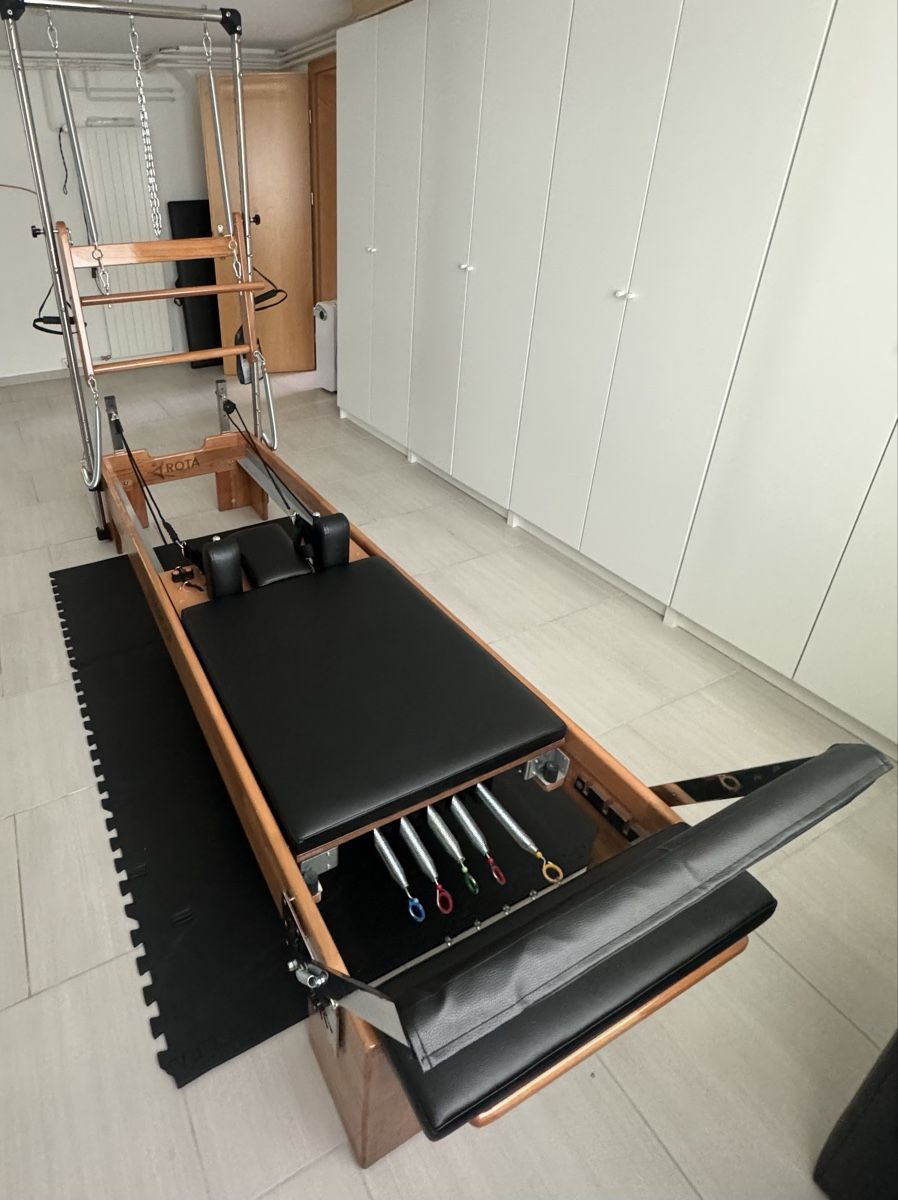 Hometrainer: Pilates Reformer – Usato da suhr venduto da 1703Guli