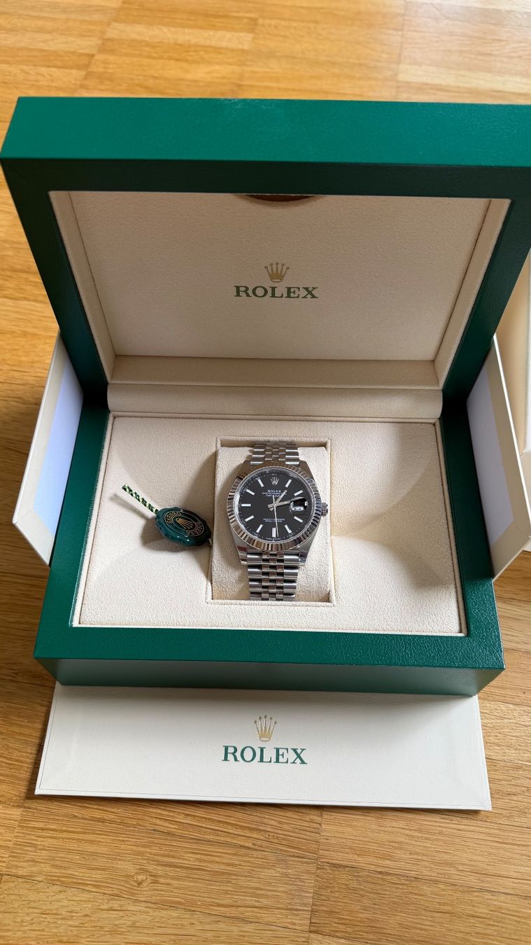 Rolex Orologi: Rolex Datejust 41 Schwarz – Usato da Münchenbuchsee venduto da Spaceta