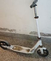 Tretroller weiss Gebraucht