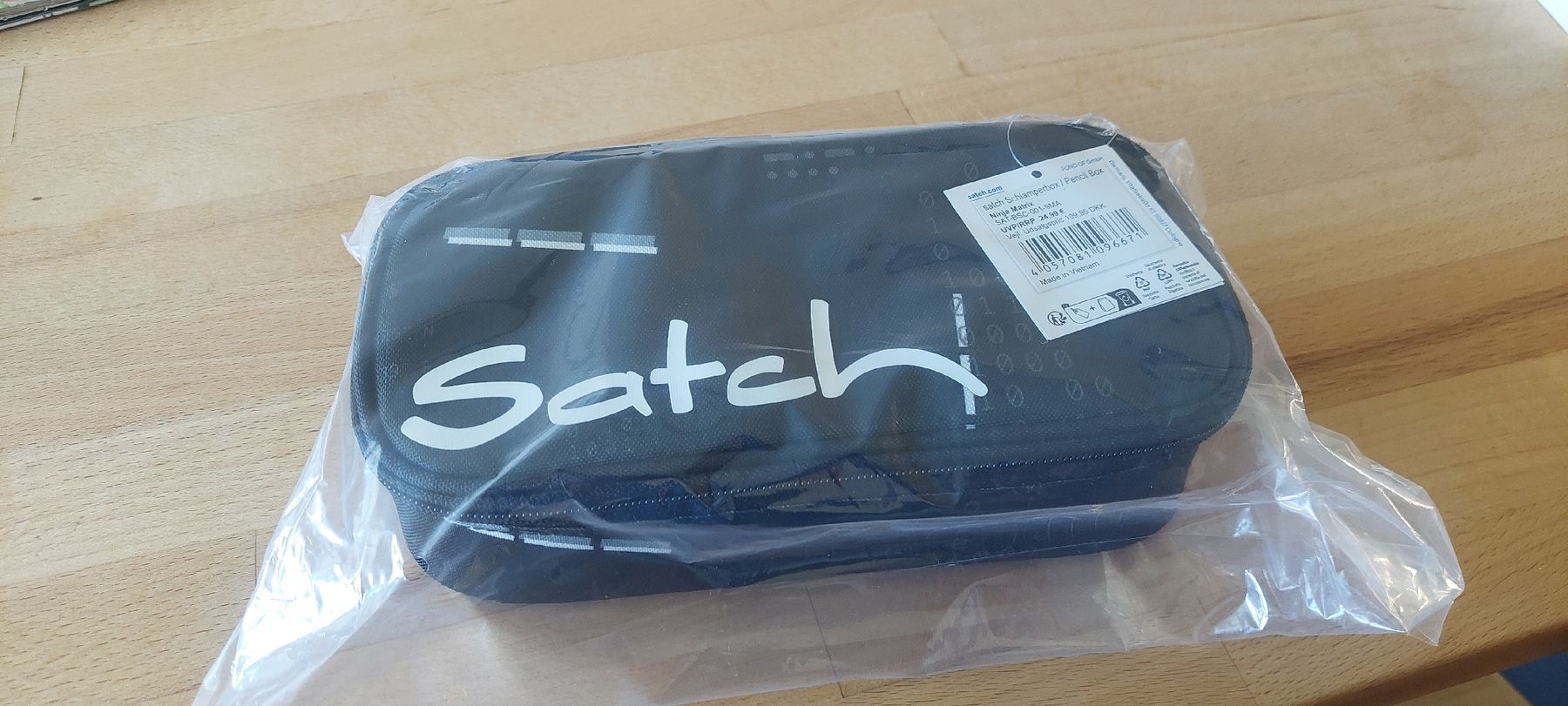 Satch Astucci : Satch Etui/Schlamperbox Ninja Matrix - NEU! – Nuovo e nell'imballaggio originale da Dietikon venduto da fly.high 1