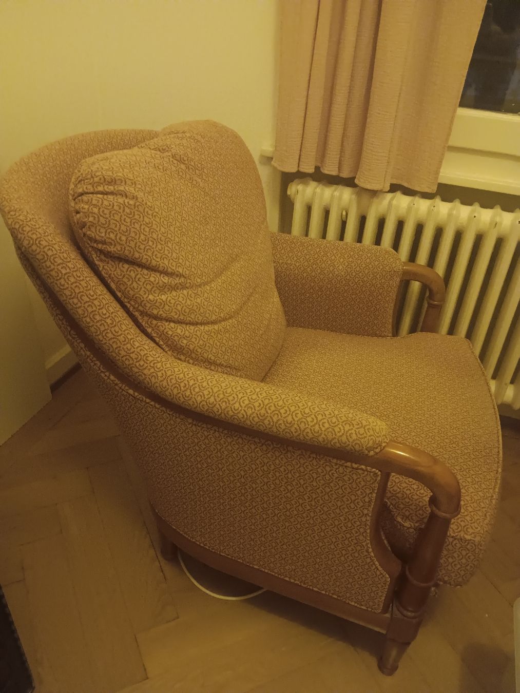 Poltrone: Fauteuil Jean Roche – Usato da Lausanne venduto da Grabock 1