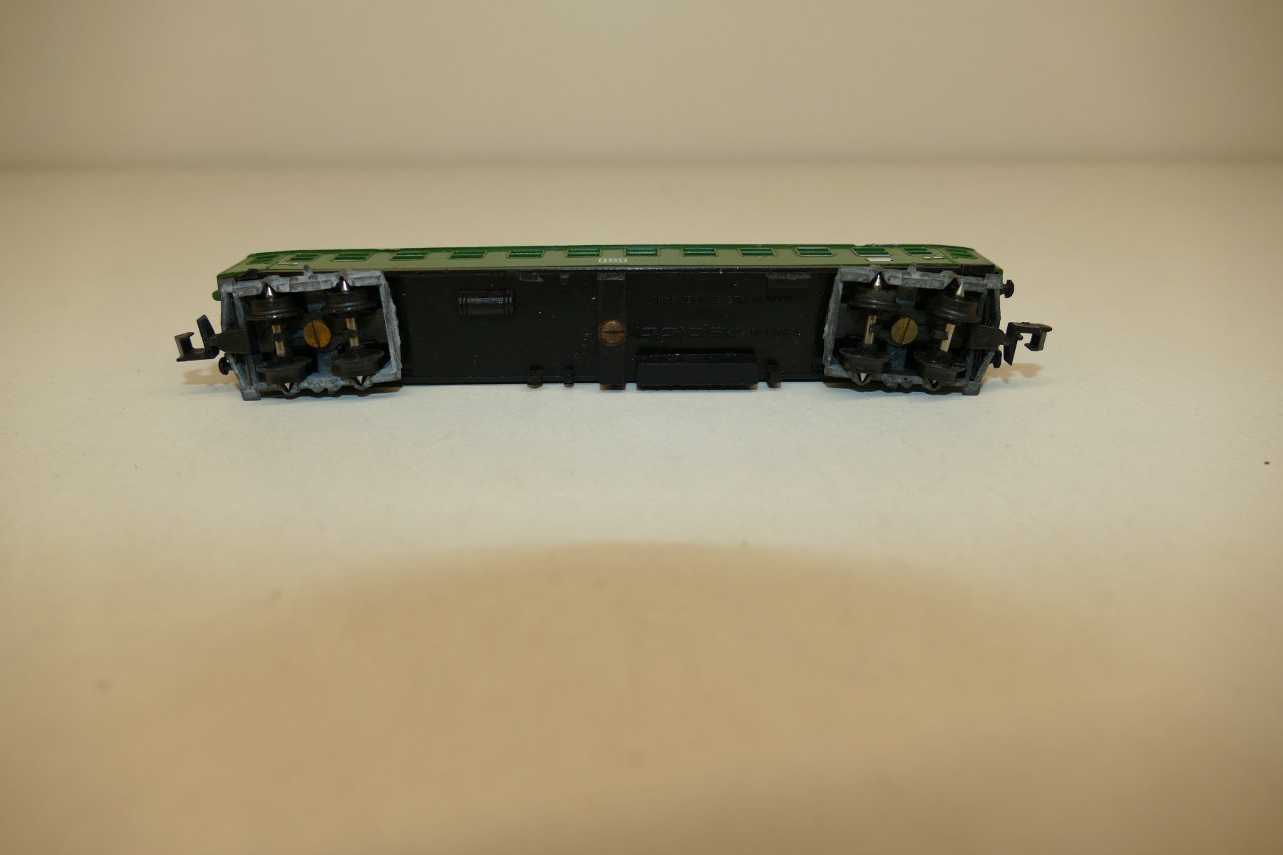 Arnold Modellini di ferrovie: Arnold N: DB Personenwagen – Usato da Niederhasli venduto da rail-duerst 3