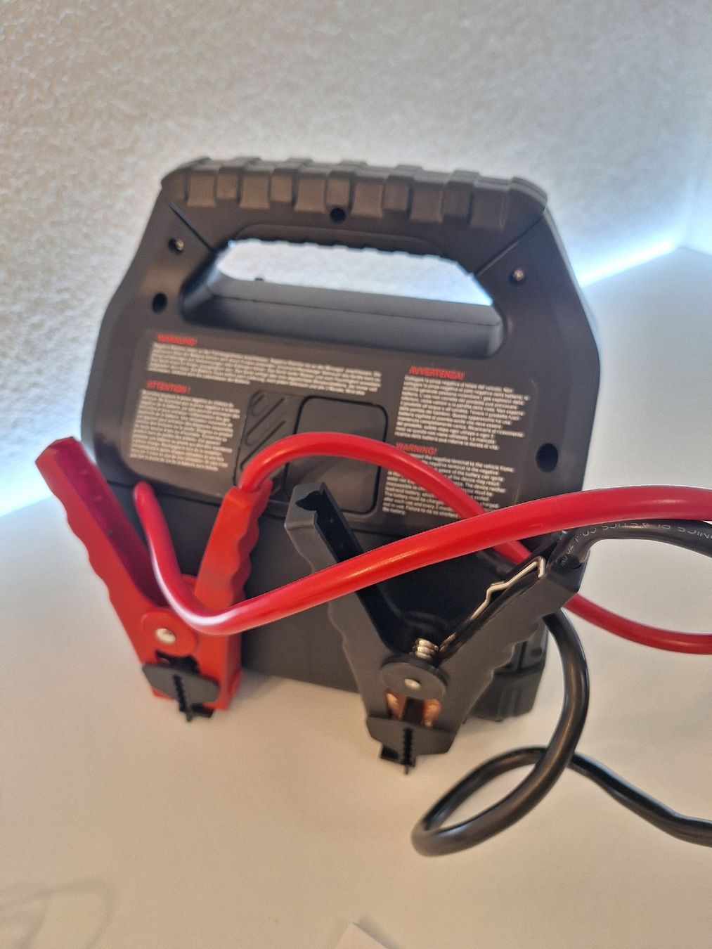 Batterie-Ladegeräte: GO/ON Starthilfegerät mit Ladeanzeige – Gebraucht aus Horw von lee_mml6 2