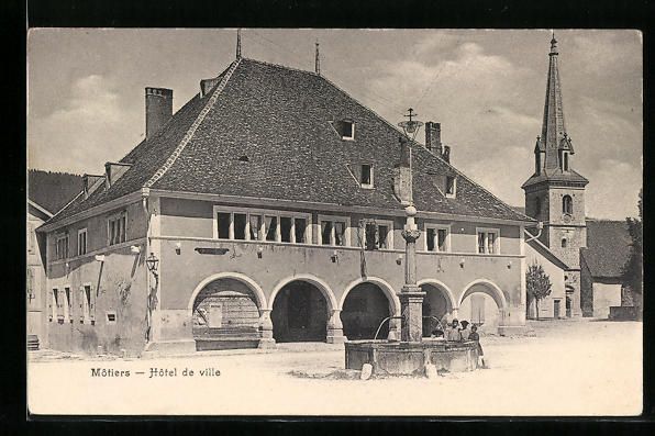 Cartoline postali: AK Motiers, Hotel de Ville – Usato da Berlin venduto da bartko-reher