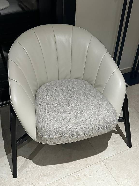 Poltrone: Fauteuil – Usato da Bellevue venduto da Abinajm 1