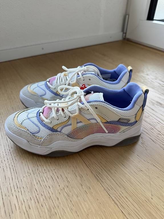 Vans Scarpe da uomo: Vans Varix WC sneakers  37 – Nuovo e nell'imballaggio originale da Zürich venduto da sel_w5sd 2
