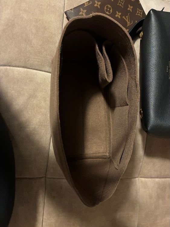 Louis Vuitton Taschen für Damen: Louis Vuitton Key Hobo PM – Neu (gemäss Beschreibung) aus Oberwil BL von Tince27 5