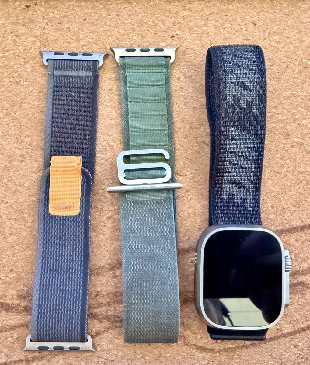 Apple Smartwatch: Apple Watch Ultra Armbänder und Uhr – Usato da Lützelflüh-Goldbach venduto da prana89