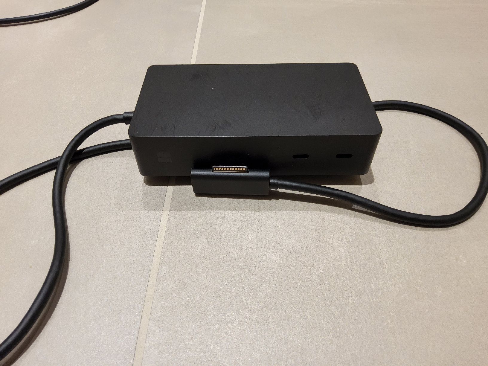 Docking station: Dockingstation mit Netzteil – Usato da Schötz venduto da Comecon 3