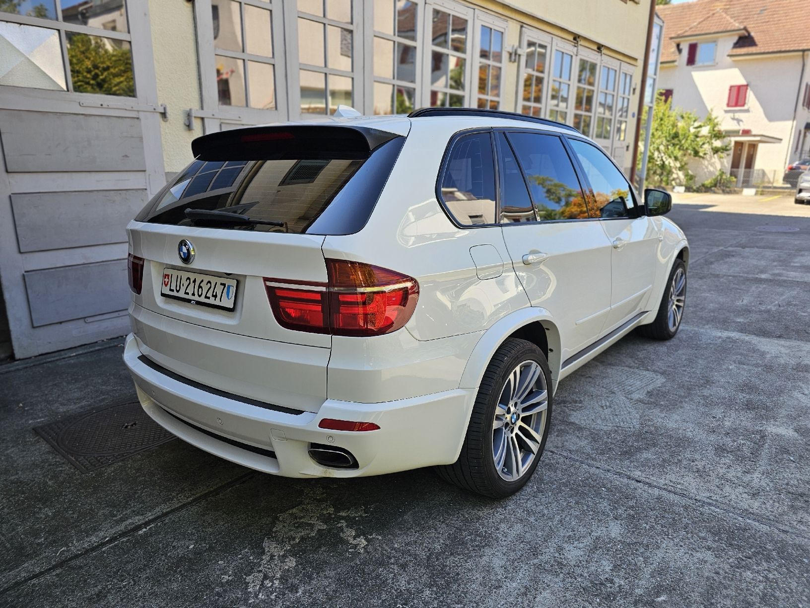 BMW Autos: BMW X5 xDrive40d – D'occasion à Emmenbrücke par aga_dk75 3