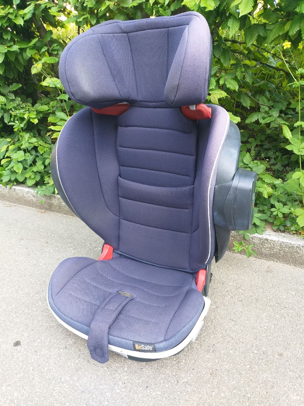 Seggiolini per auto: BeSafe iZi Flex Fix Kindersitz – Usato da St. Gallen venduto da asdf007