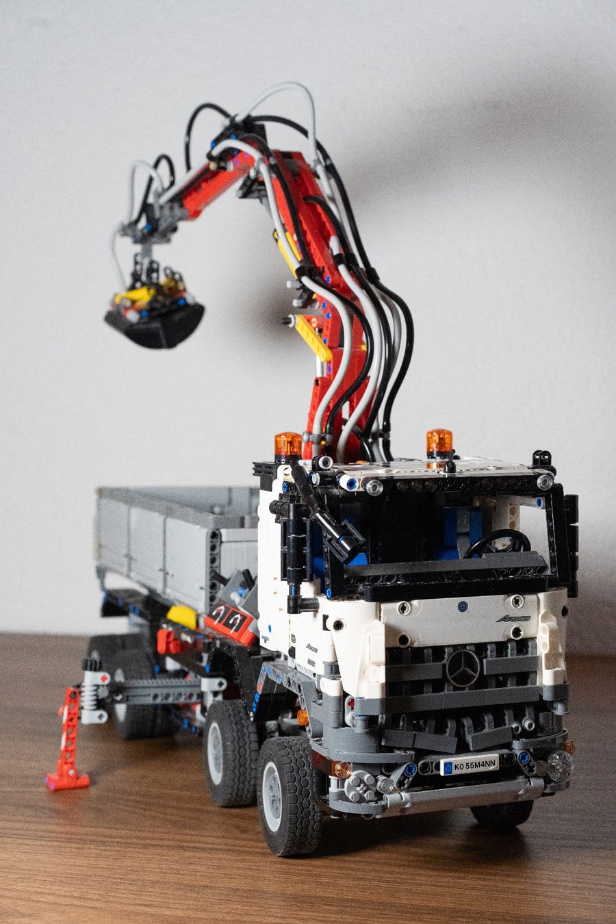 Lego Jeux de construction: LEGO technic Mercedes-Benz Arocs – D'occasion à Breitenbach par val_6vfq