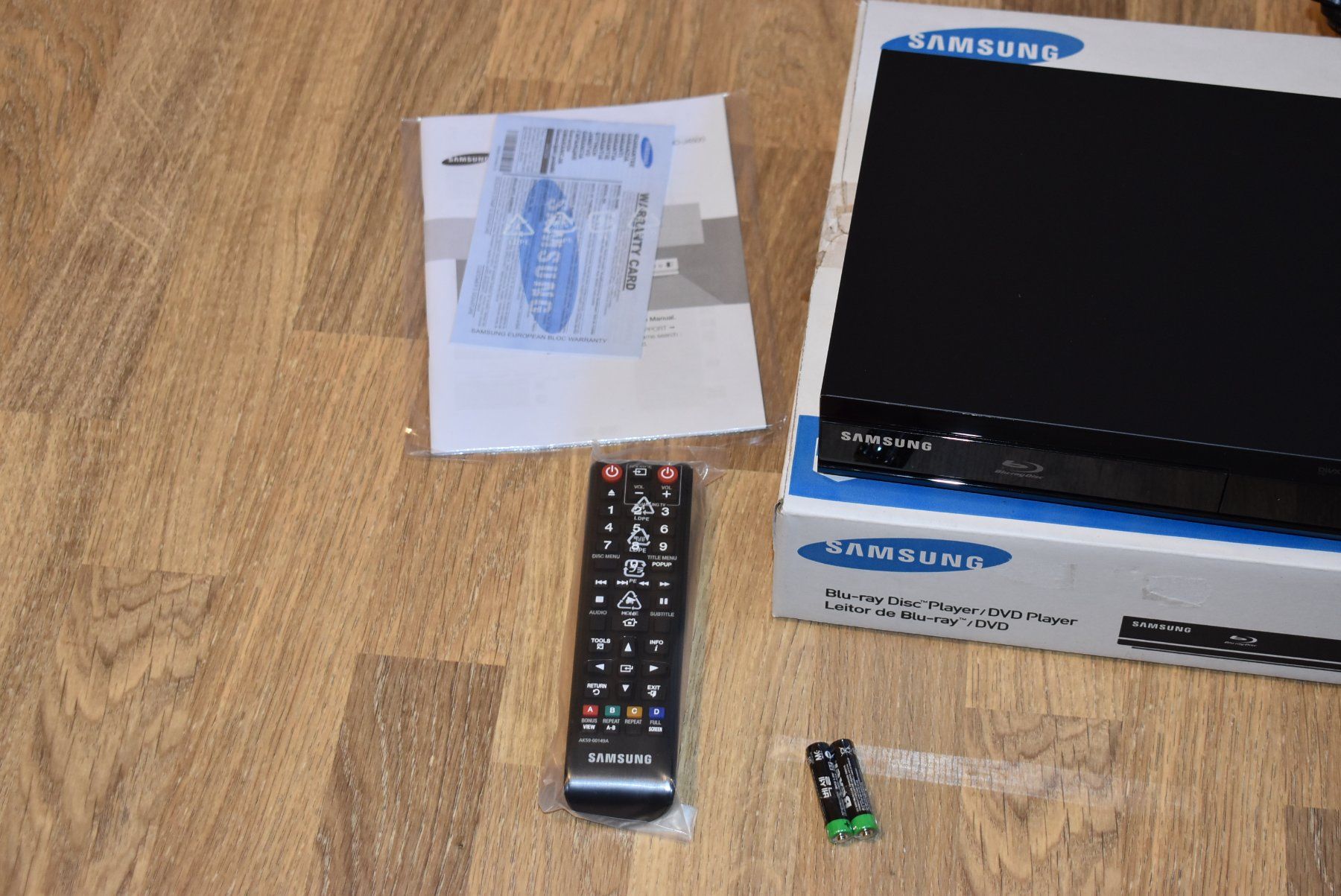 Samsung Audio- & Mediensysteme: Neuer Samsung BD-J4500 Blu-Ray Player – Neu (gemäss Beschreibung) aus Schönenberg TG von Scania10 2