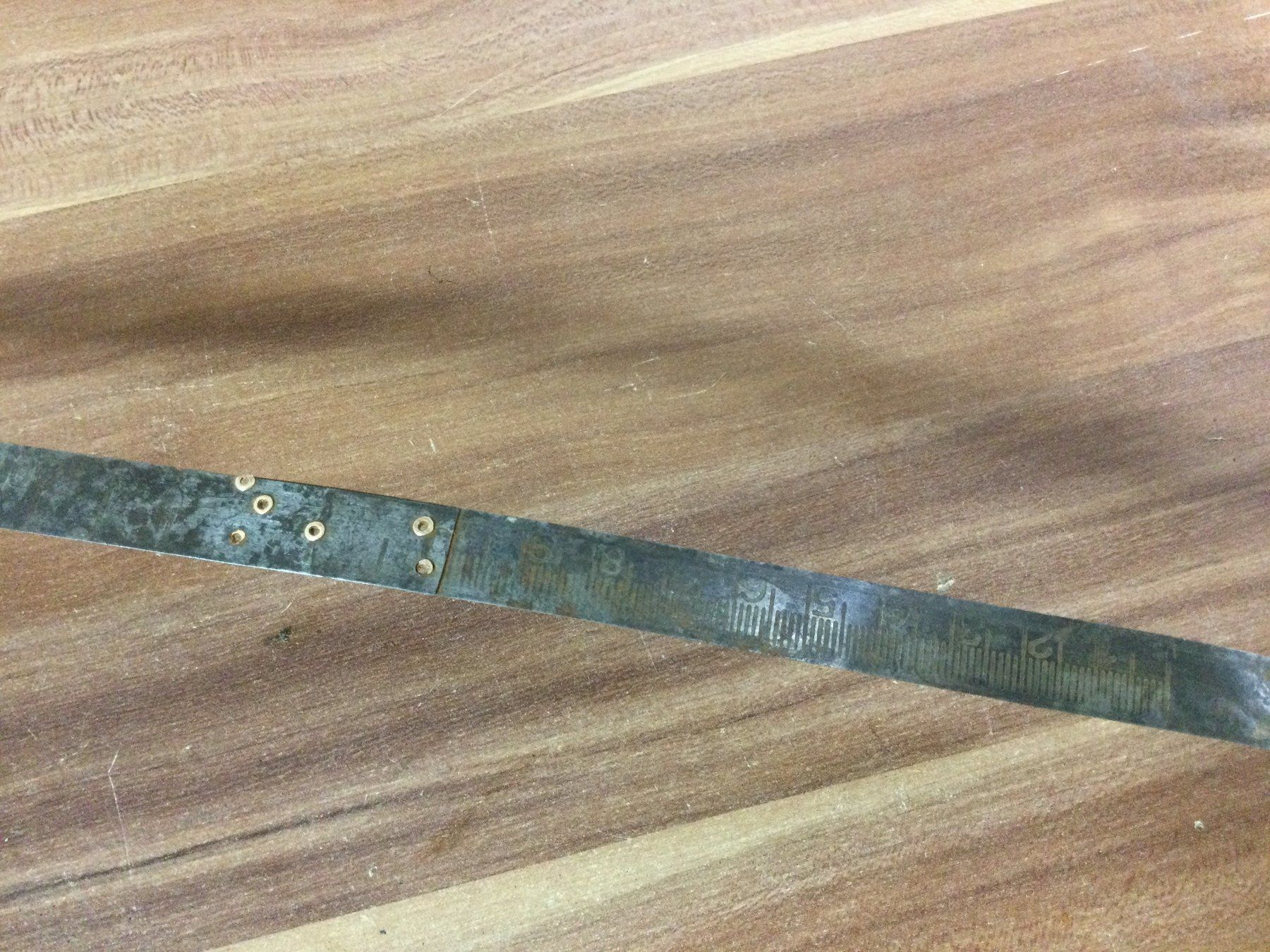 Outils anciens: Antikes rostiges Messing - Eisen Massband – D'occasion à Wangen SZ par kuriosum12 2