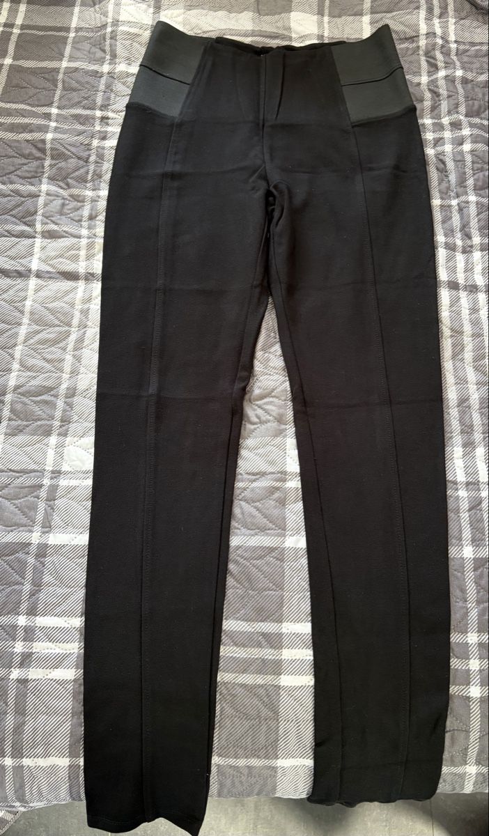 Pantaloni: taille M, très bon état  – Usato da Vouvry venduto da lisa_aaa