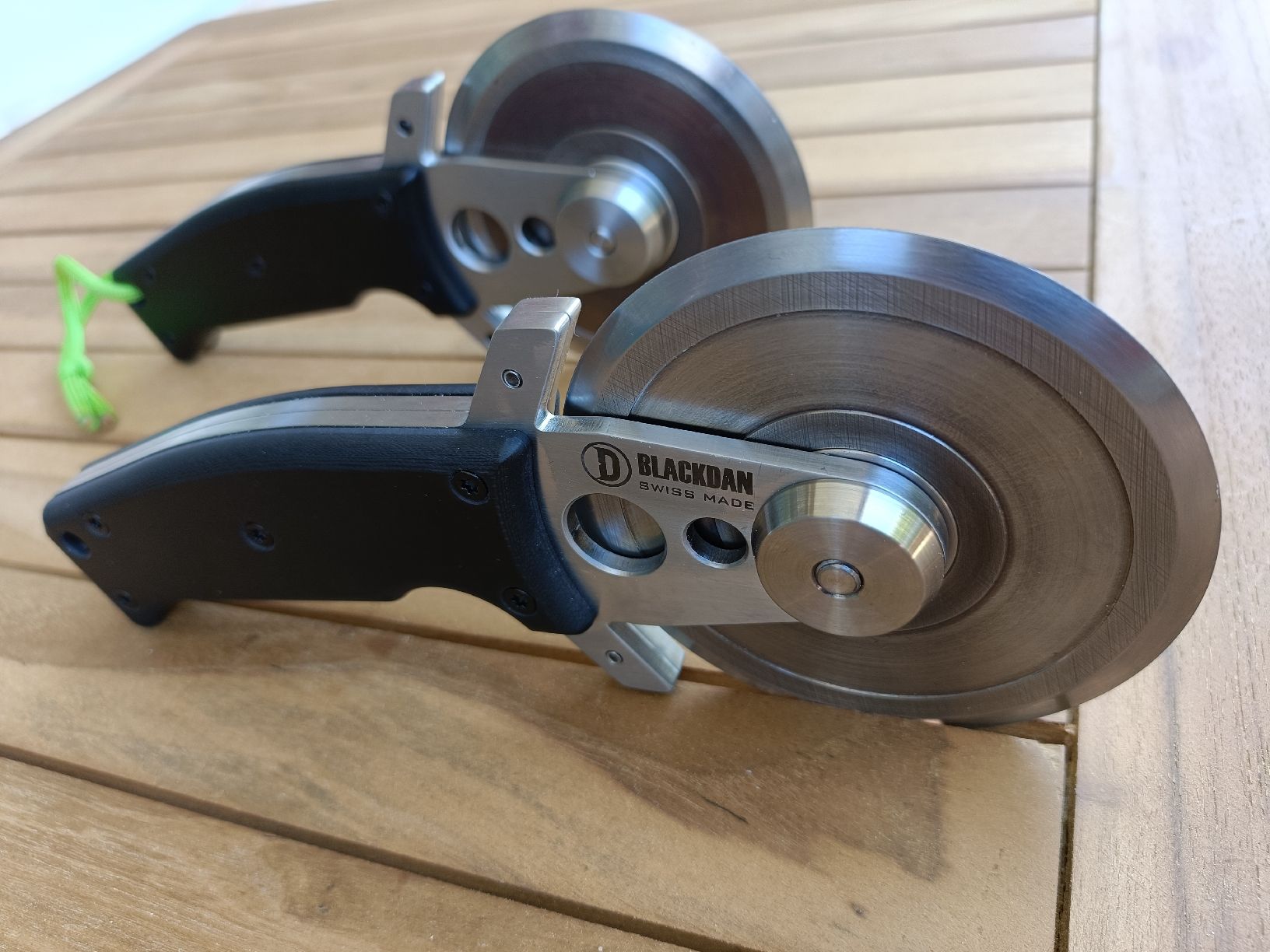 Elettrodomestici da cucina: Pizzaschneider Blackdan PZ5 Premium Swiss made – Nuovo e nell'imballaggio originale da Bern venduto da Kitscher7 2
