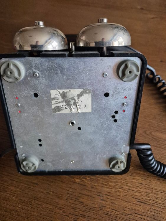 ANTIKES Tisch - TELEFON 3