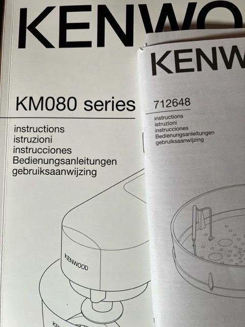 Kenwood km outlet 080