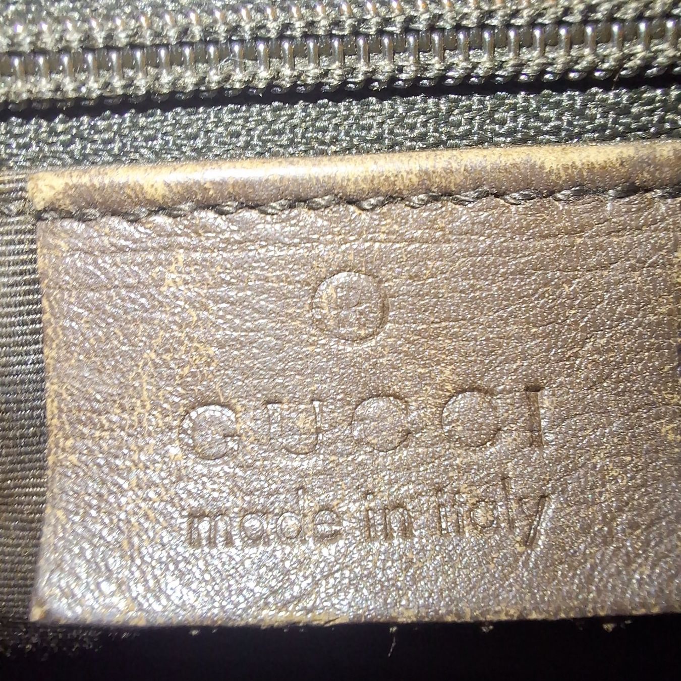 Gucci Taschen für Damen: Gucci GG Monogram Canvas Tote Bag – Gebraucht aus Kilchberg ZH von mrmame 5