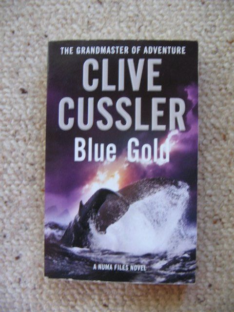 Bücher: Clive Cussler Blue Gold englisch – Gebraucht aus Reitnau von Bab0