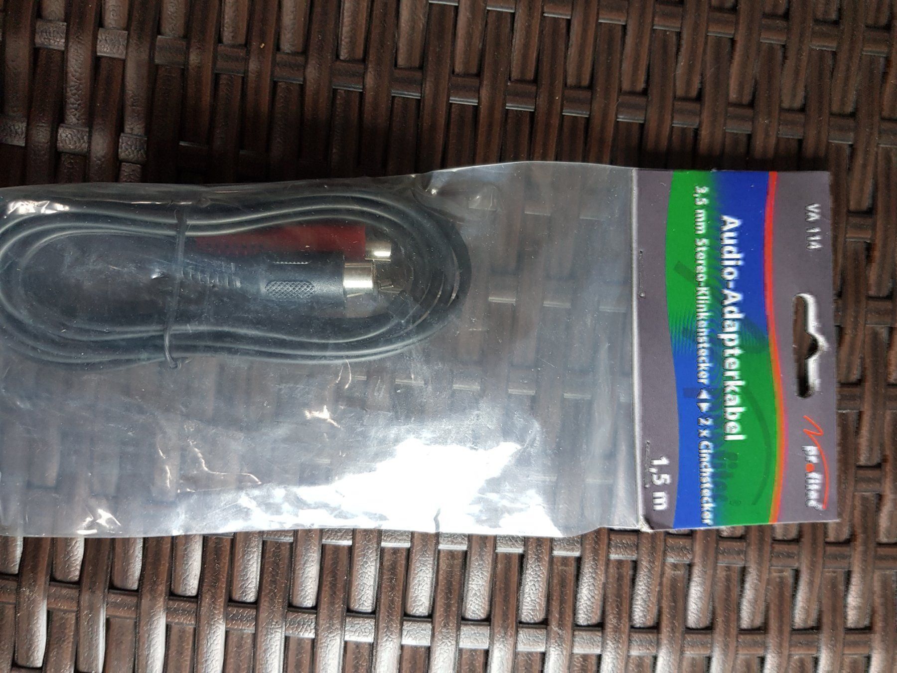 Kabel: Câble Jack 3,5 mm x RCA 1,5m – Neu und originalverpackt aus Bionnens von Meg011