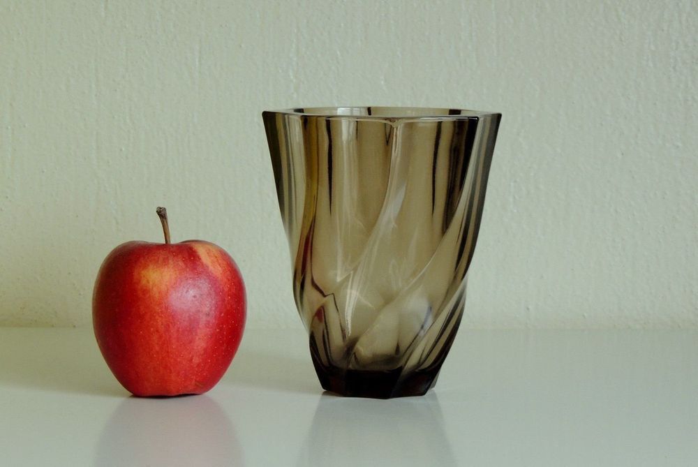 Vase Luminarc no 23, verre fumé brun, France, années 50-60 | Kaufen auf ...