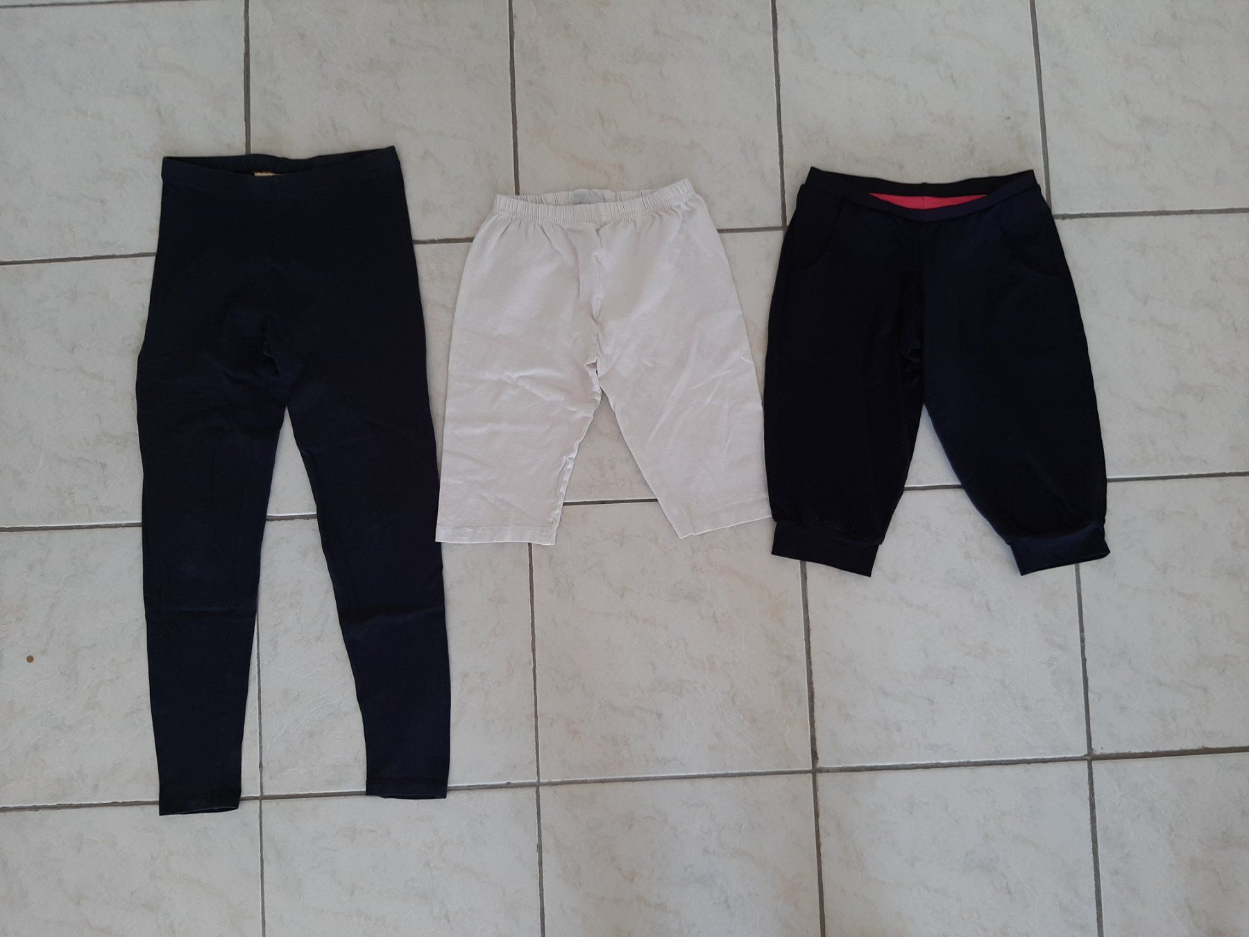 Lotti & Set di vestiti: Kleiderpaket gr 140 – Usato da Brissago venduto da lucabell 3