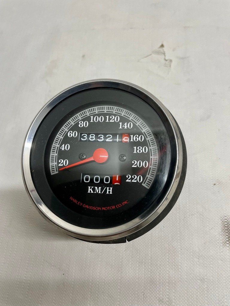 Harley-Davidson Tutti i ricambio per moto: Harley Tacho 67041-91 – Usato da Trimmis venduto da hajaho