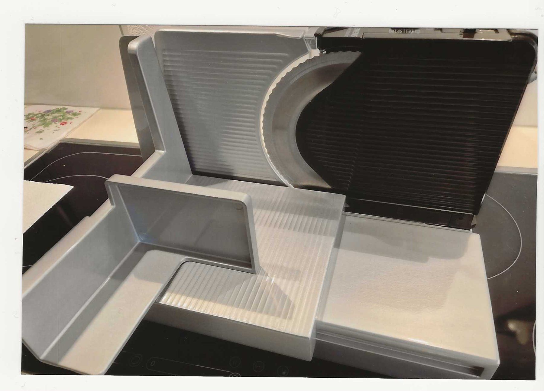 Siemens Elettrodomestici da cucina: Simens electronic Allesschneider – Usato da Küttigen venduto da rol_hk98