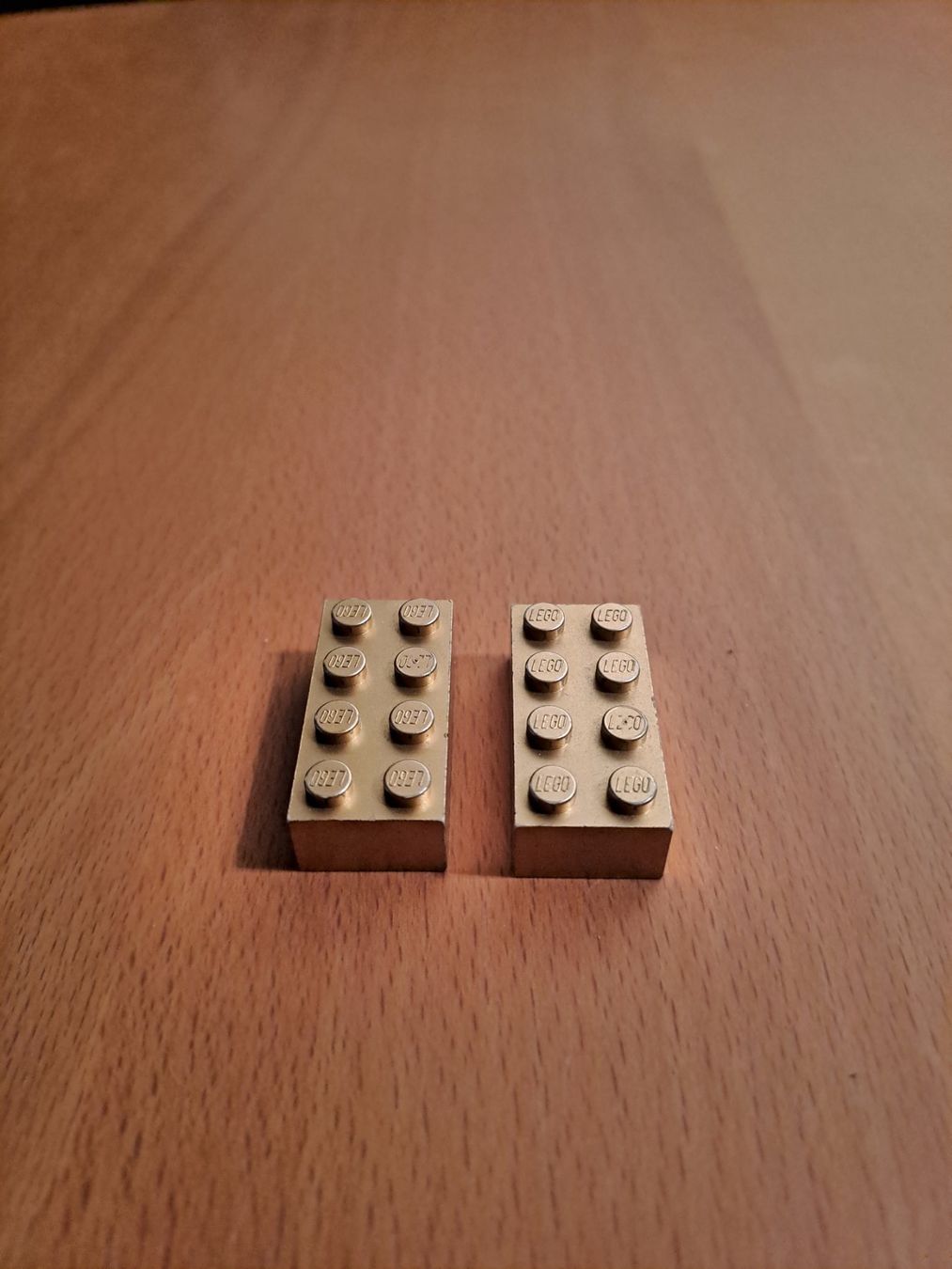 Lego Giocattoli: 2 Lego Golden Bricks 50 Years  Versand möglich – Usato da Kestenholz venduto da Knox1973 2