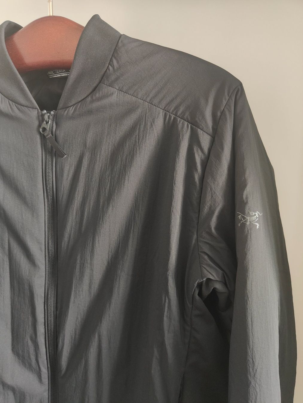 Arcteryx Jacken: Arc'teryx Seton Jacket, M, nie getragen – Gebraucht aus Olten von Gegendiekultur 1