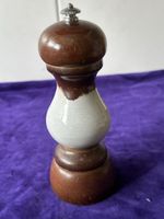 Peugeot Pfeffermühle Holz/Keramik, Vintage, France 