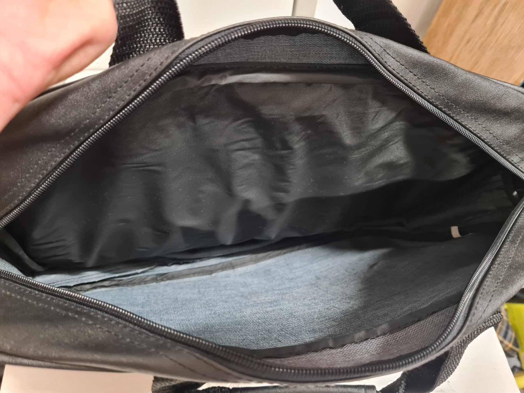 Valigie & Borse: Lederne Aktentasche, 38x29x7  cm – Nuovo (secondo la descrizione) da Amriswil venduto da used2use 3