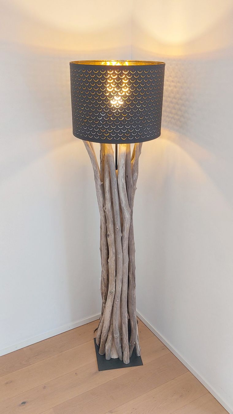 Lampen: Schwemmholz-Stehleuchte Driftwood Elegance – Neu und originalverpackt aus Egnach von Oldwoodstyle 8