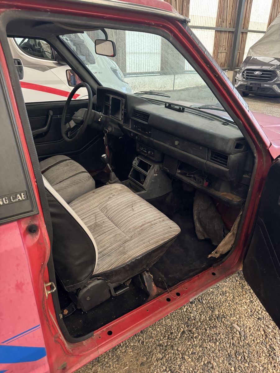 Datsun Autos: Datsun 720 Pickup – Defekt aus Widen von SaschaSuter 2