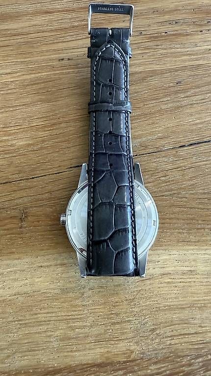 Orologi: Montre Hugo Boss presque neuve – Usato da Nyon venduto da raphaelkep 1