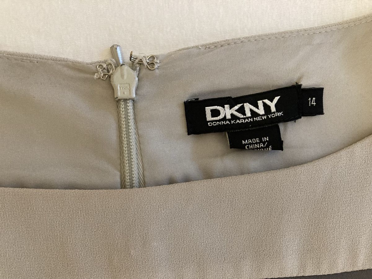 DKNY Kleider: Robe DKNY t. 42 / 14 US – Gebraucht aus Genève von Eschindler 1
